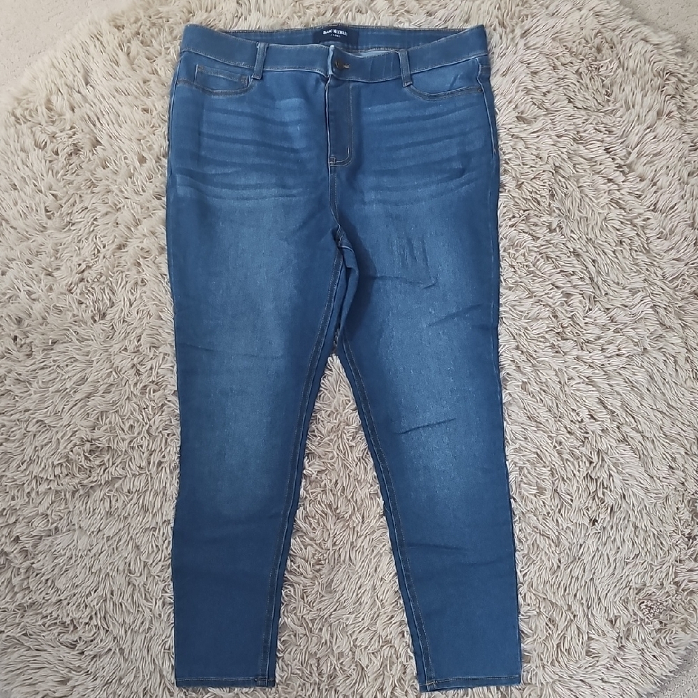 Isaac Mizrahi Women's Classic Blue Skinny Jeans